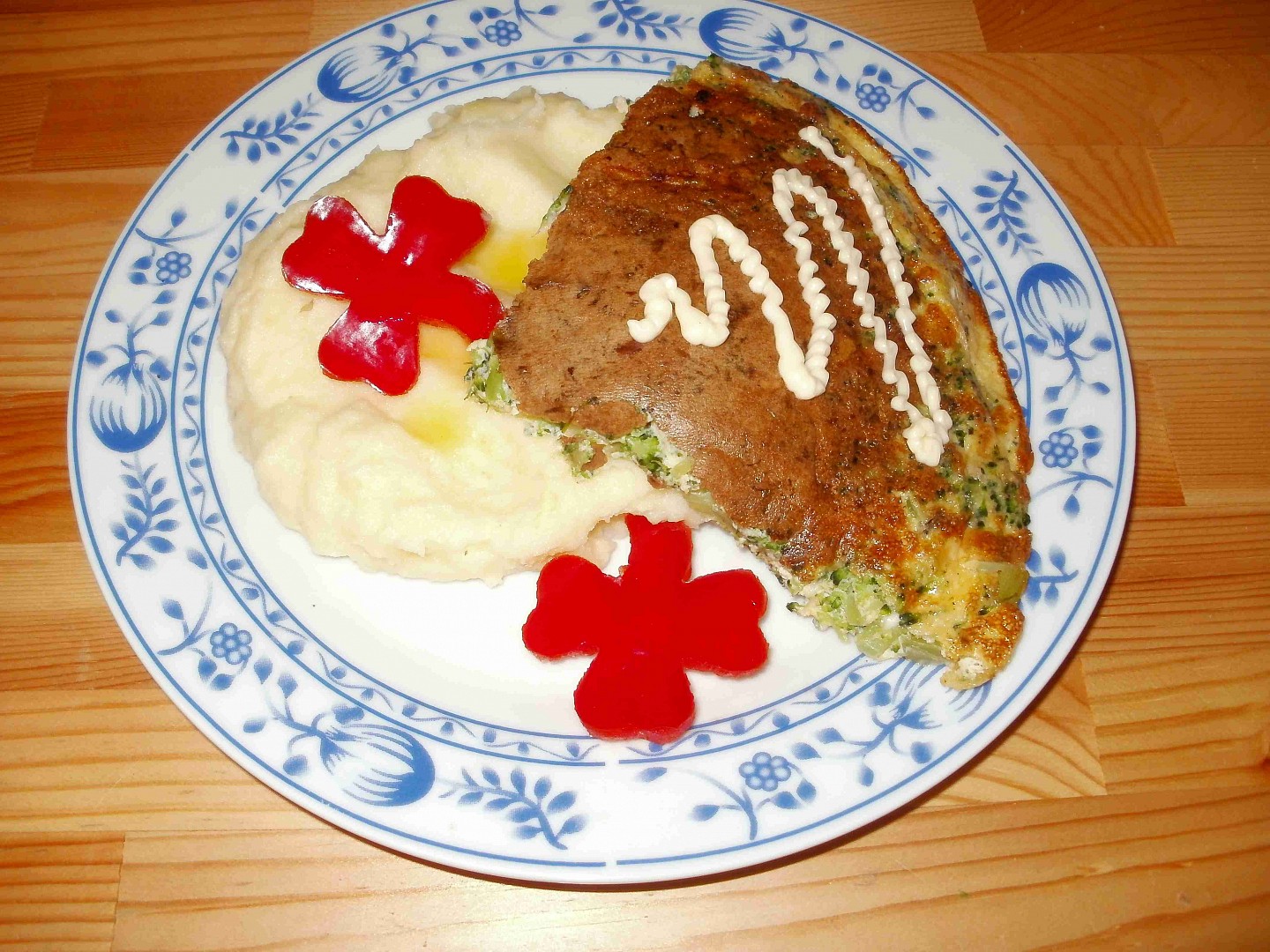 Brokolicová omeleta se sýrem