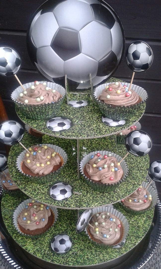 Čokoládové cucpcakes pro fotbalistu