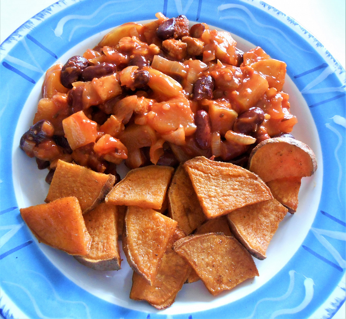 Cuketová směs s fazolemi, tofu a opečenými batáty (Dělená strava podle LK - Kytičky+zelenina)