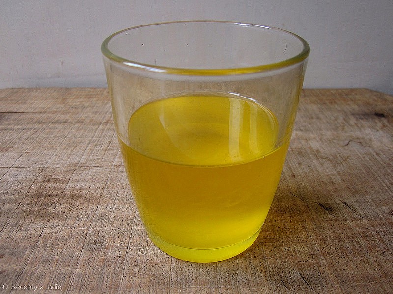 Ghee (přepuštěné máslo)