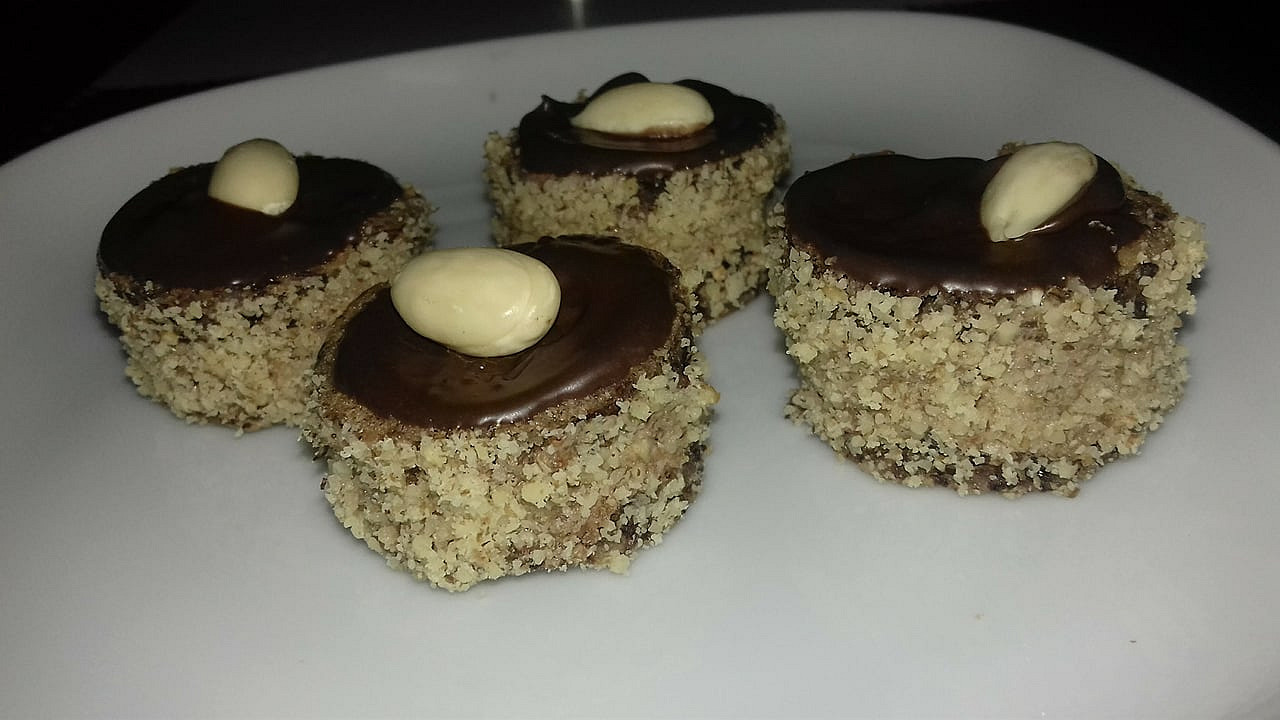 Ořechovo-čokoládové dortíčky