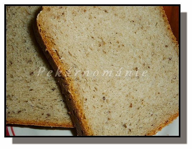 Pšenično-žitný chléb s vařeným bramborem a celozrnnou moukou